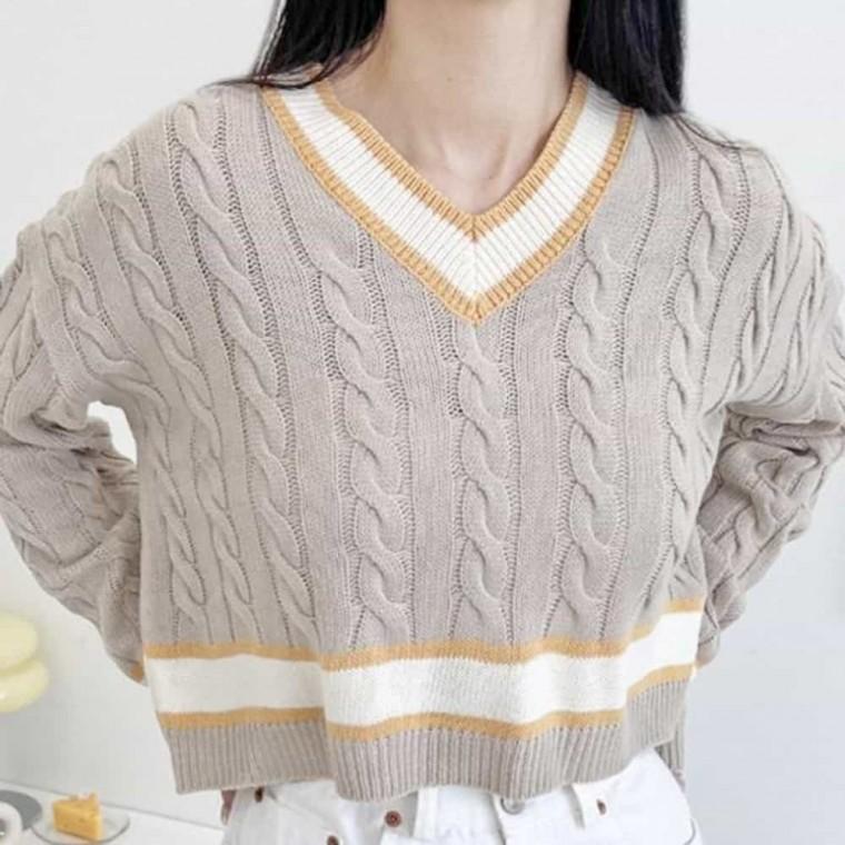 여자브이꽈배기니트 니트티 크롭티 크롭긴팔티
