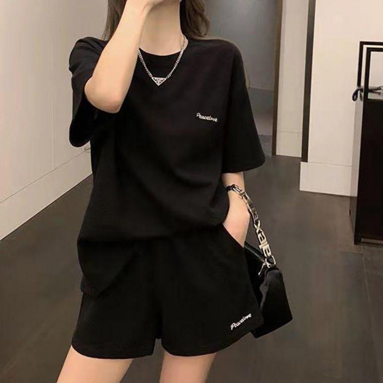 여자 여름 간편 외출 홈웨어 레터링 포인트 라운드넥 반바지 반팔 세트 여성홈웨어