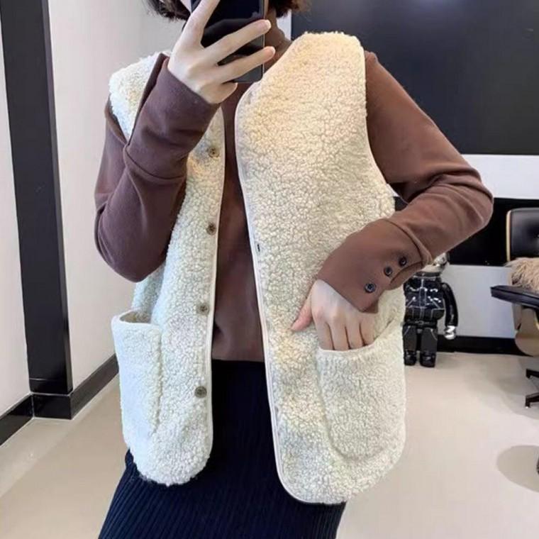 여자 뽀글이 사무실 조끼 간절기 베스트 아이보리 여성 털조끼 이너 엄마 할매 여자뽀글이