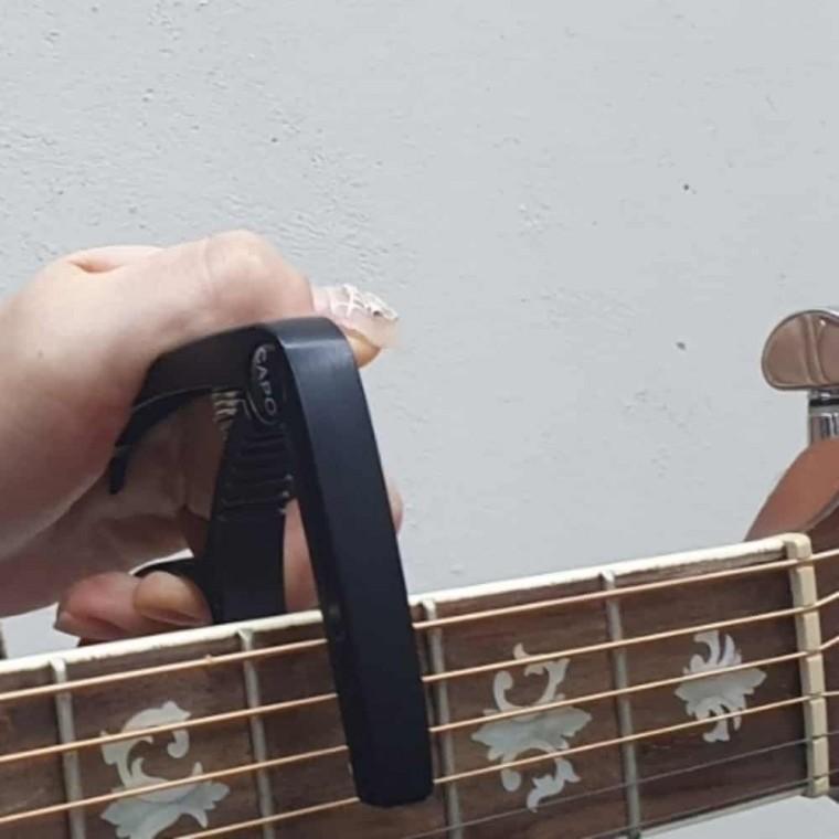 기타 카포 블랙 우쿨렐레카포 기타튜너 통기타카포 기타악세사리 기타조율기