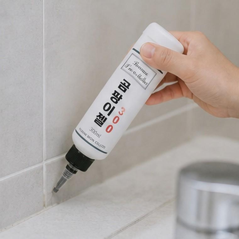 곰팡이제거 젤타입 욕실세정제 300ml 타일틈새 살균세정 변기청소용