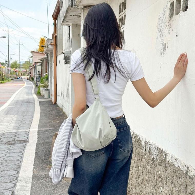 데일리 주름백 캐주얼 크로스 모던 여성