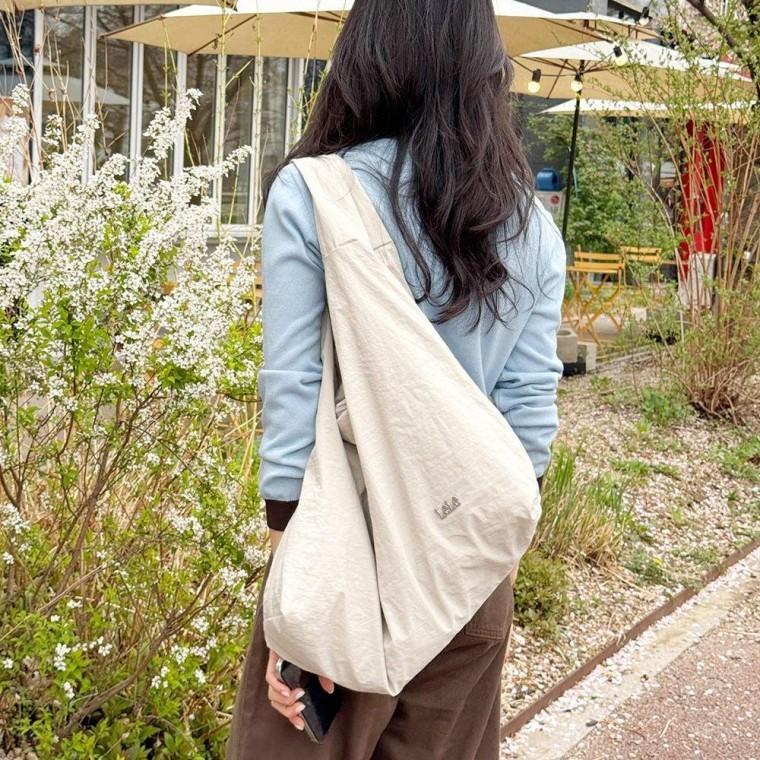 숄더백 데일리 다용도 여성 빅 모던 캐주얼