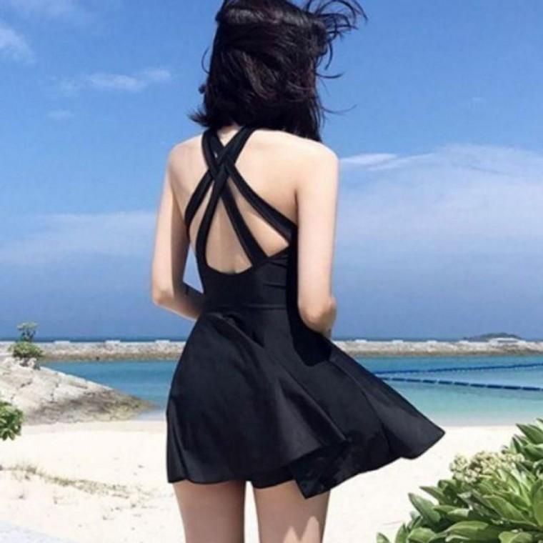 EAS 홀터넥 백스트랩 수영복 여성 수영복 바캉스룩