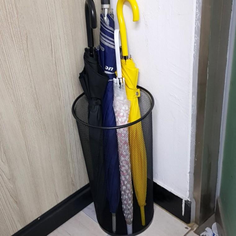 우산꽂이 빨래바구니 철망 보관 철제 스탠드 걸이 원형 거치대 매장 메쉬 현관