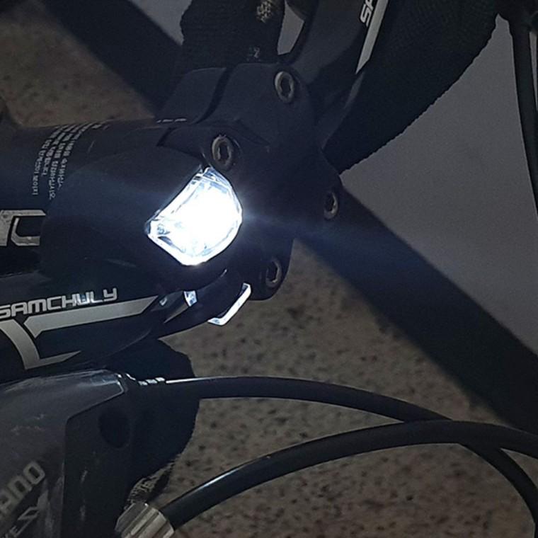 자전거 전조등 안전 로드 산악 LED 후미등 야간 라이딩 클립형 램프 파워빔