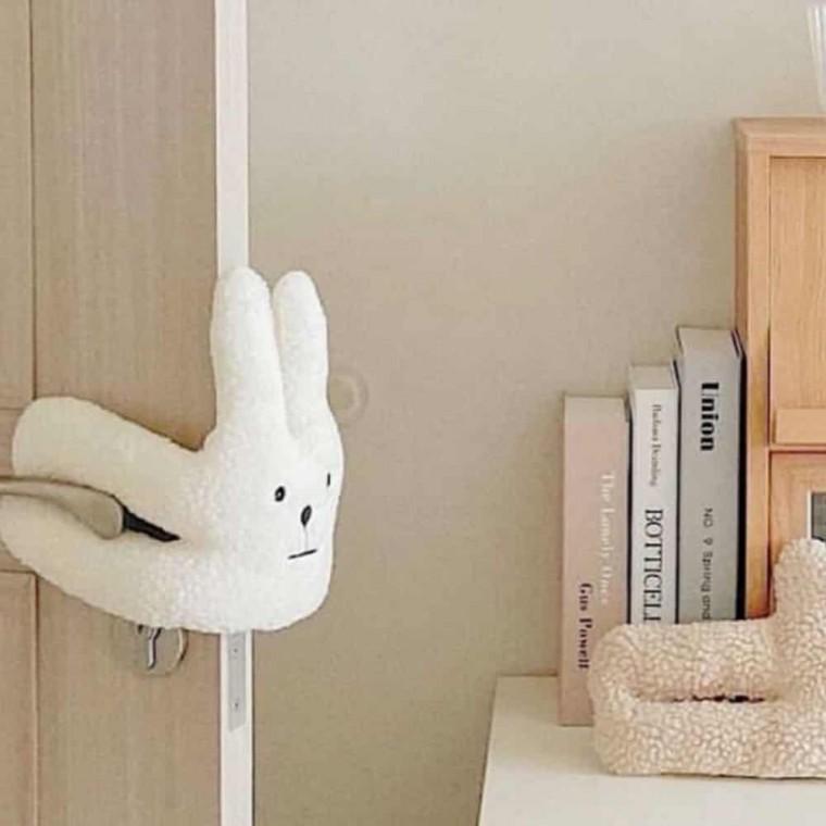 문꽝방지 스토퍼 방문닫힘방지 문끼임방지 방문손끼임방지 문고리손낌방지 방문도어스토퍼
