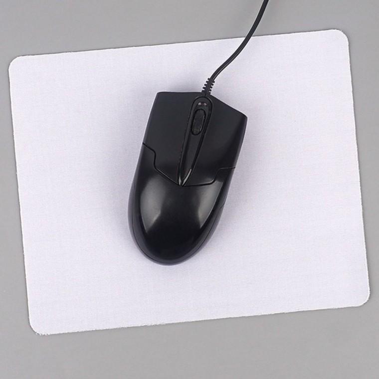 마우스패드 게임마우스패드 두께감 미끄럼방지 사각 게이밍 책상 PC 정밀조작 노트북