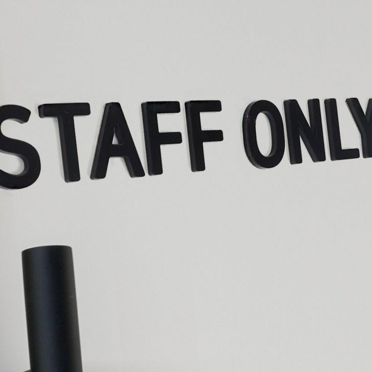 디자인문패 직원전용 표지판 사무실 입체 블랙 안내 매장 ONLY STAFF