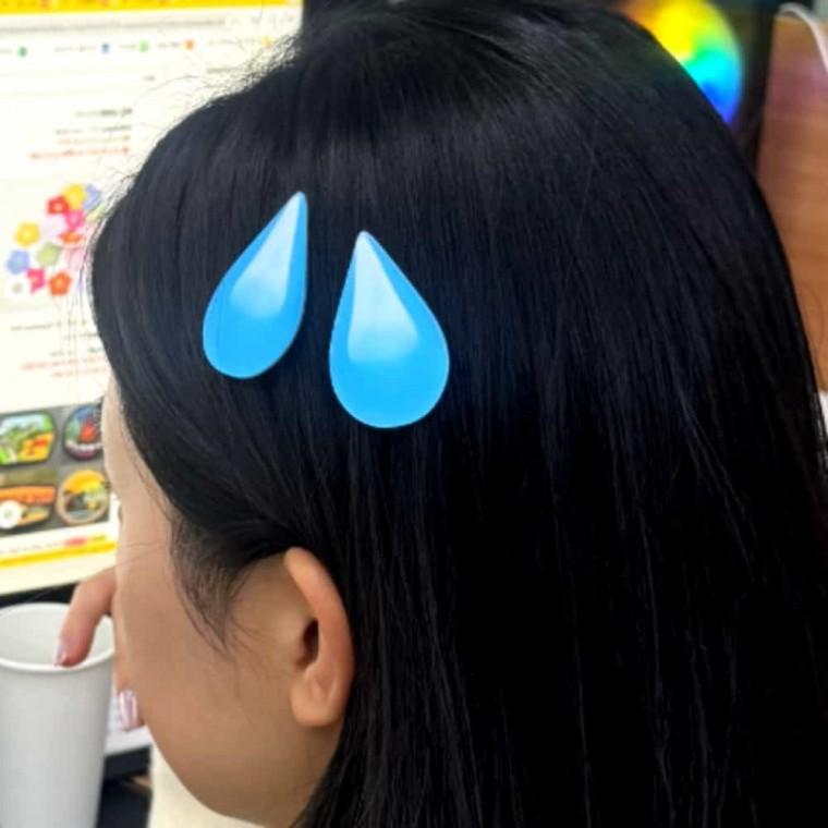 이모티콘 머리핀 땀방울 머리집게핀 헤어집게핀 이모티콘삔