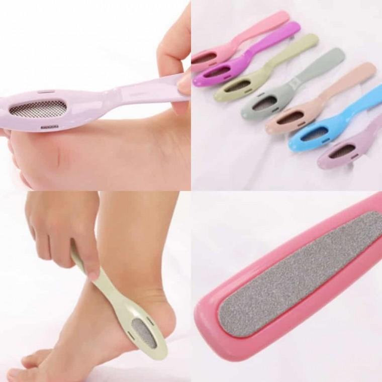발 각질 제거기 굳은살제거기 뒤꿈치각질 발바닥 각질제거기 발굳은살제거 발뒤꿈치각질제거
