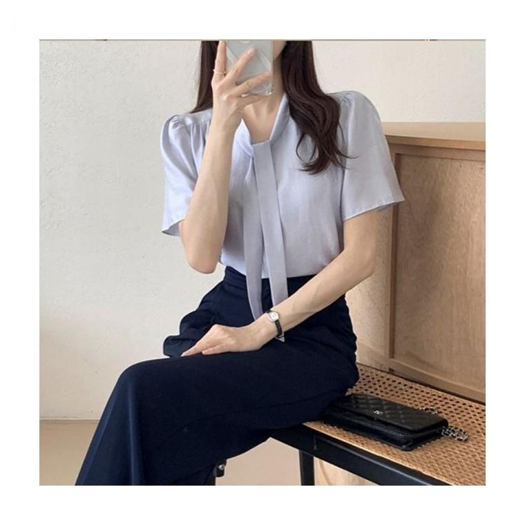 루미나D 블라우스 여성 반팔 일상 외출 코디용 데일리웨어 외출복