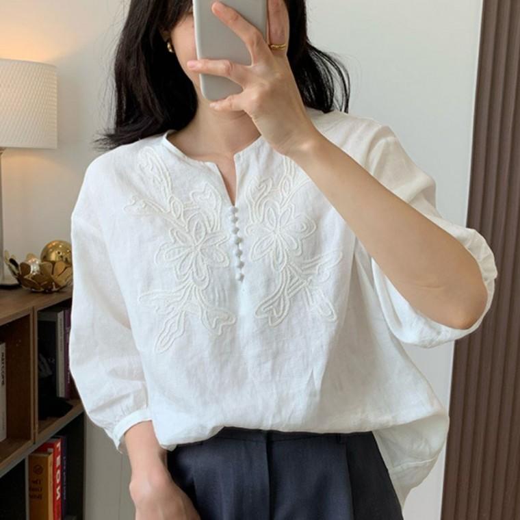 아인리 여성 자수 린넨 루즈핏 브이넥 블라우스 ay 95135
