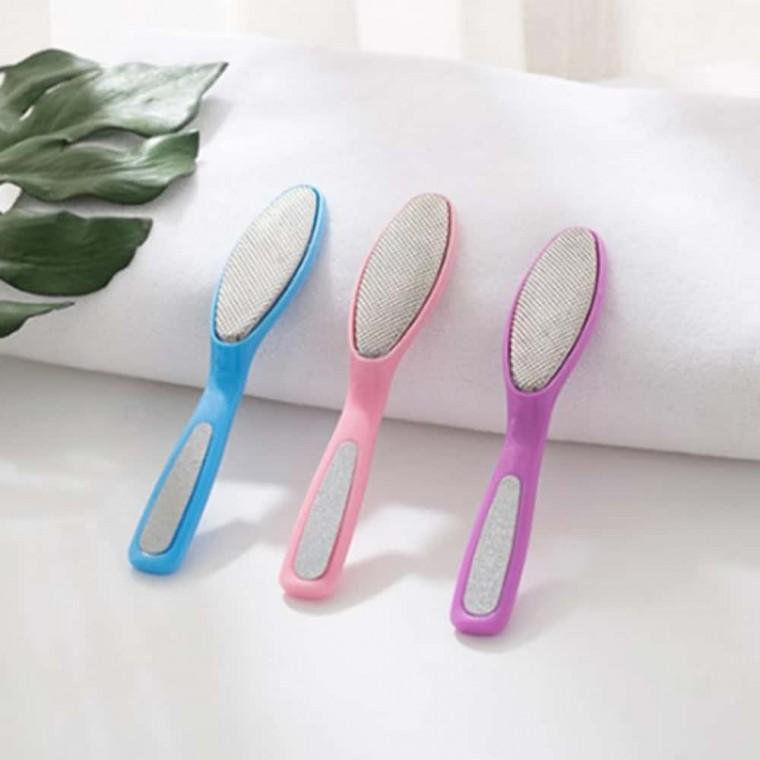 뒤꿈치 발각질 제거기 굳은살제거기 발굳은살제거기 발뒤꿈치각질제거기 발꿈치각질제거기 발바닥각질제거