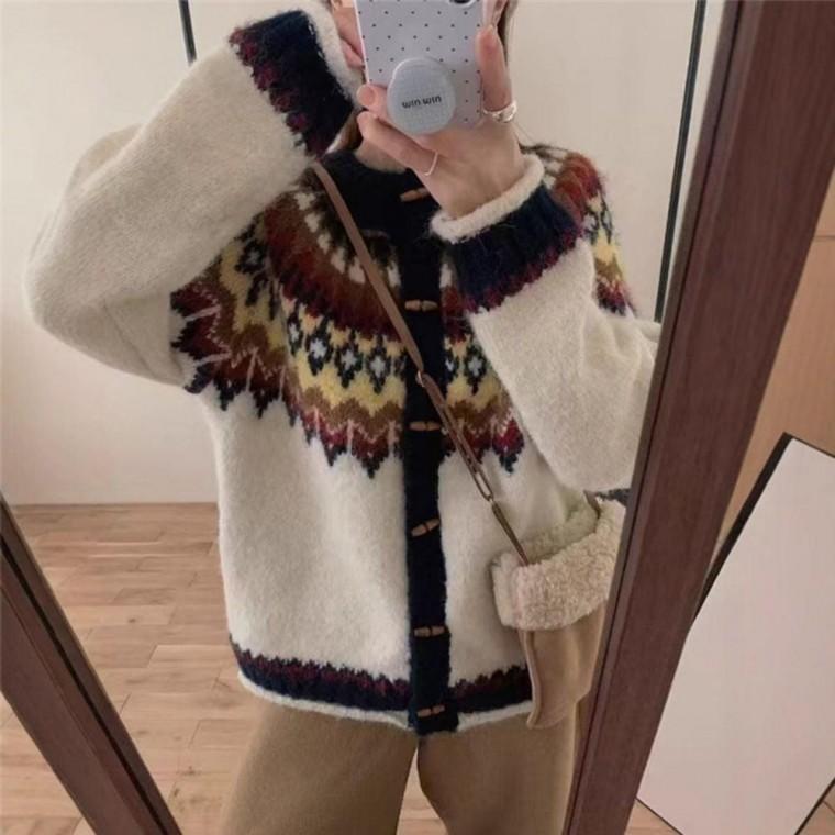 로에르 울 니트 자켓 가디건룩 데일리 하객룩 오피스룩 데이트룩 여성 의류