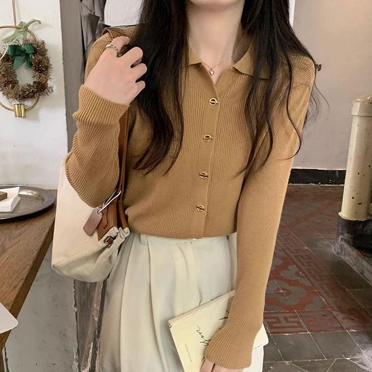 여성 브이넥 스타일 금장 단추 포인트 카라 가디건 크롭 니트 라운드 여성봄 자켓 여자