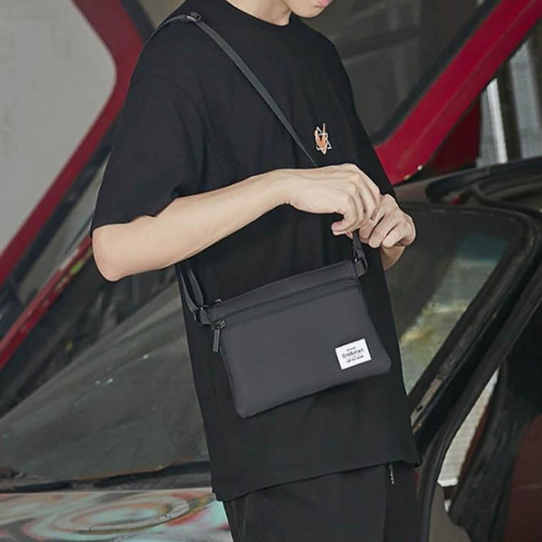 남성 여성 깔끔 디자인 파우치형 미니멀 슬림 데일리 크로스백 가방 남자 캔버스백 슬링
