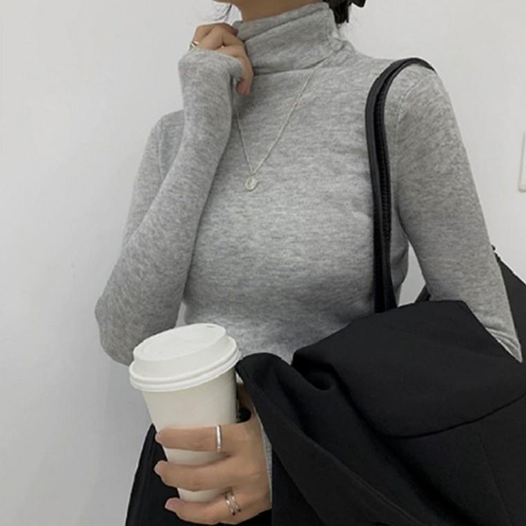 여성 슬림핏 폴라넥 니트티 겨울 데일리 목티