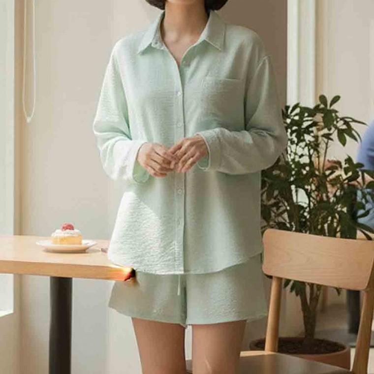 여자 데일리룩 여름 긴팔셔츠 반바지 외출 투피스