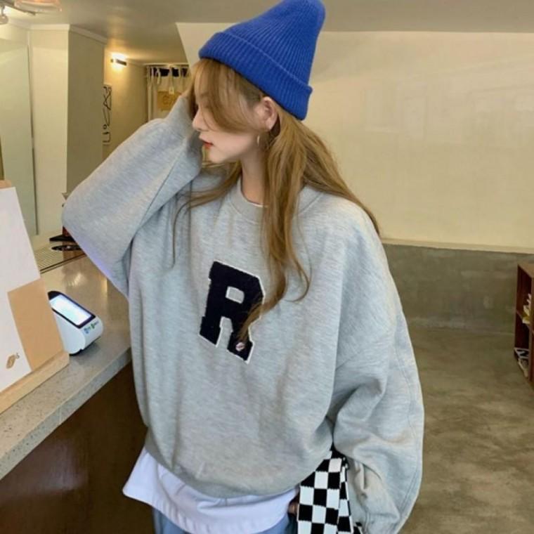 간절기 여자티셔츠 라운드 넥 긴팔 맨투맨 상의