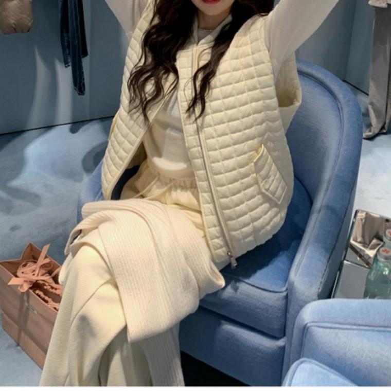 여성경량 패딩조끼 누빔조끼 허리밴딩 패딩 베스트 허리밴딩 베베퀼팅 여성
