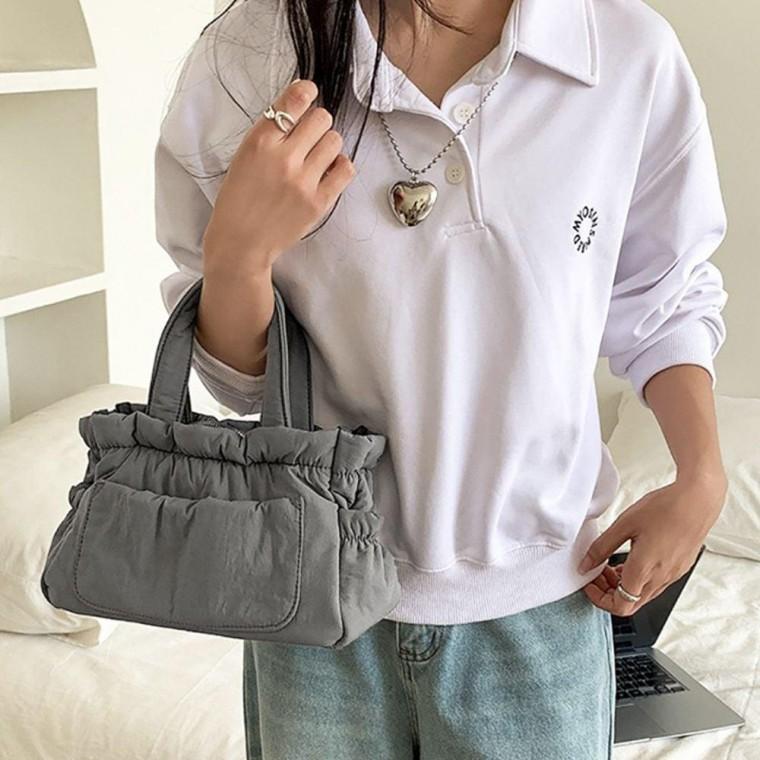 여성 데일리 패딩 크로스 토드 백 손목 가방 그레이 토트백 미니 토드백 패딩백 겨울